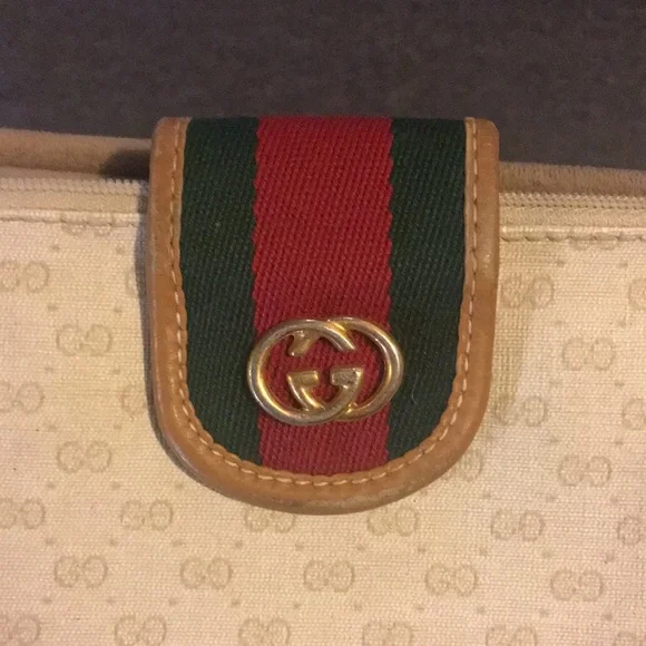 Gucci Pouch - Picture 3 of 9